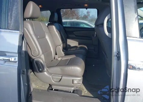 2015 Honda Odyssey Ex-L z USA, uszkodzony, nr VIN 5FNRL5H68FB107201